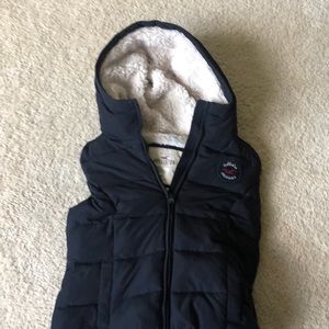 AMAZING NAVY HOISTER FURRY VEST